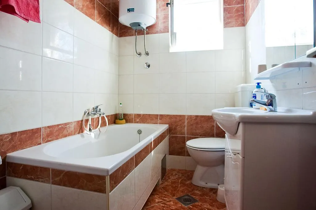 Apartments Dragan Trogir